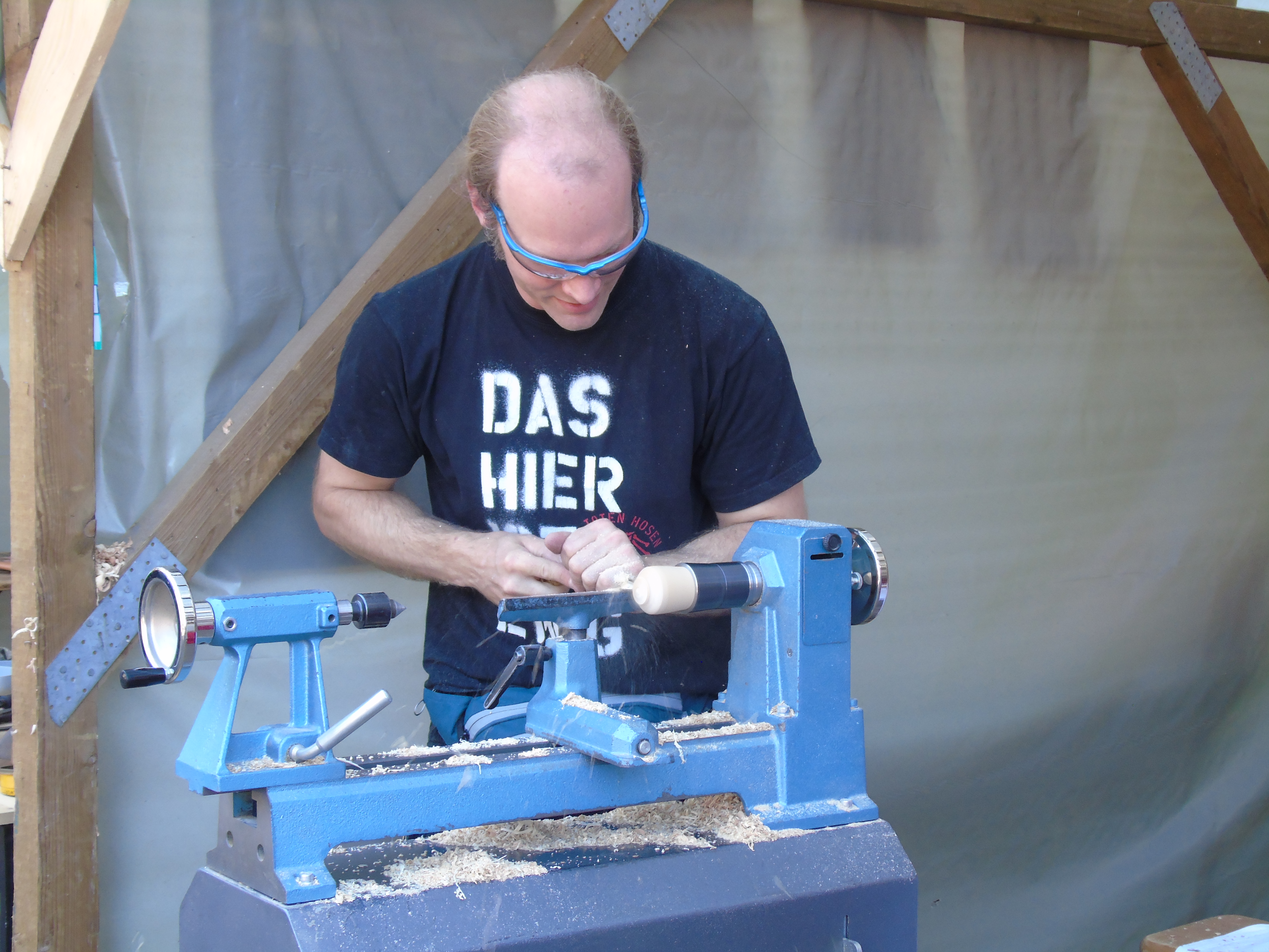 Dorfmarkt 3